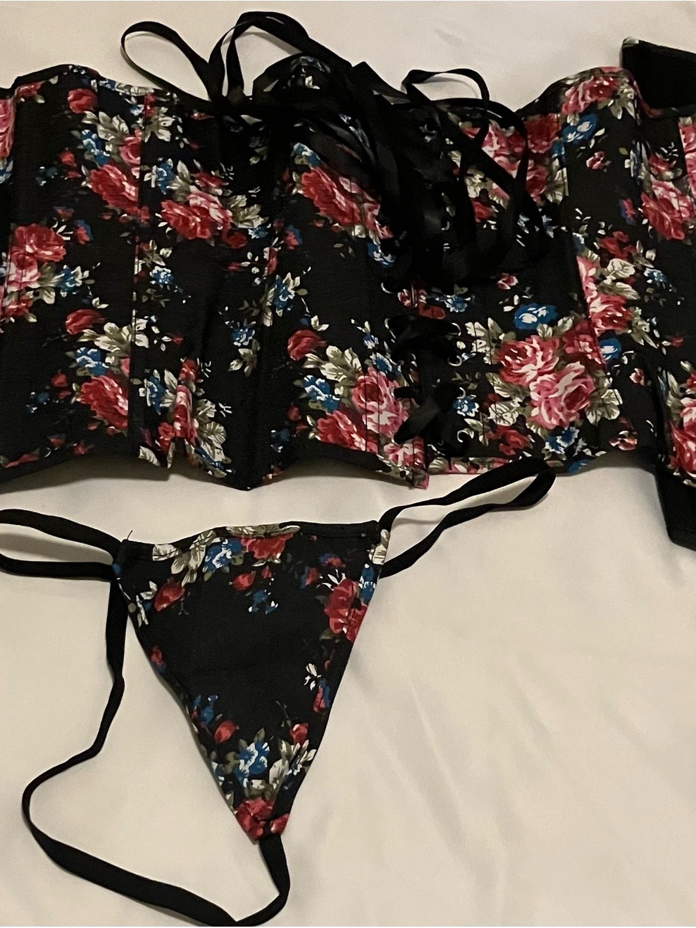 Source Unknown Black Floral Lace-Up Corset and Thong Set